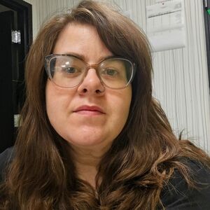 Hi! My name is Amanda ❣️